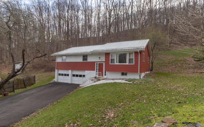 161 Hilltop Drive, Philippi, West Virginia 26416, 3 Bedrooms Bedrooms, 9 Rooms Rooms,2 BathroomsBathrooms,Single Family Detached,For Sale,Hilltop,10164085 161 Hilltop Drive, Philippi, West Virginia 26416, 3 Bedrooms Bedrooms, 9 Rooms Rooms,2 BathroomsBathrooms,Single Family Detached,For Sale,Hilltop,10164085