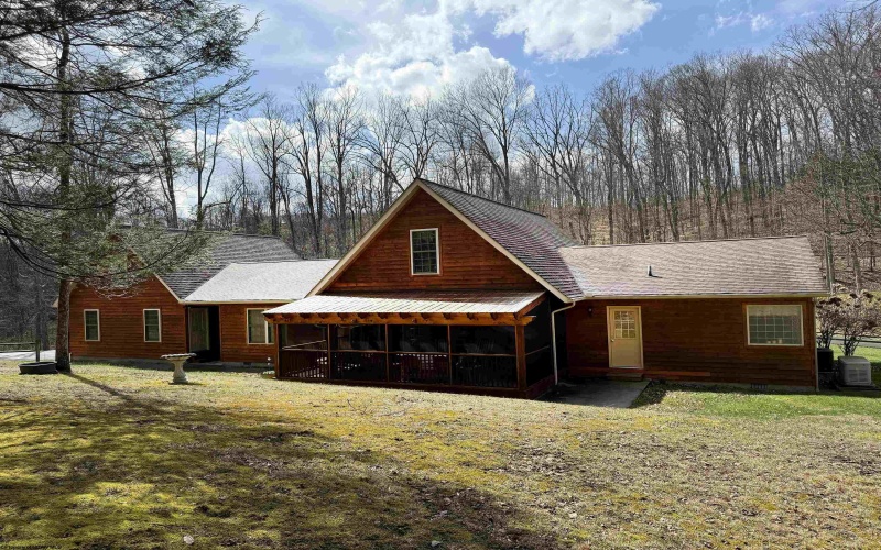 250 Timber Ridge Drive, Elkins, West Virginia 26241, 3 Bedrooms Bedrooms, 7 Rooms Rooms,2 BathroomsBathrooms,Single Family Detached,For Sale,Timber Ridge,10164083