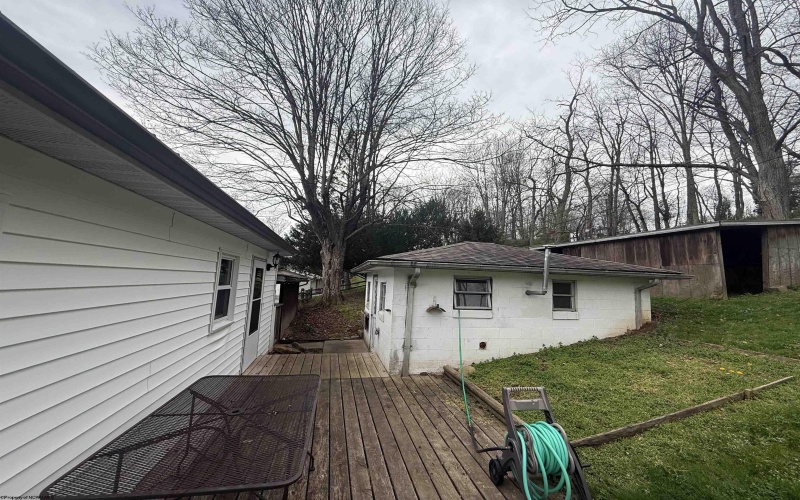 54 Brady Lane, Mount Clare, West Virginia 26408, 2 Bedrooms Bedrooms, 5 Rooms Rooms,1 BathroomBathrooms,Single Family Detached,For Sale,Brady,10164088