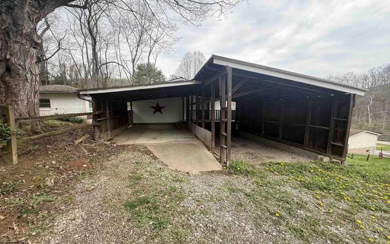 54 Brady Lane, Mount Clare, West Virginia 26408, 2 Bedrooms Bedrooms, 5 Rooms Rooms,1 BathroomBathrooms,Single Family Detached,For Sale,Brady,10164088