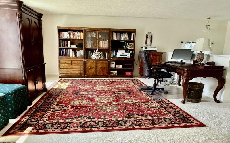 48 Manor Drive, Fairmont, West Virginia 26554, 4 Bedrooms Bedrooms, 9 Rooms Rooms,3 BathroomsBathrooms,Single Family Detached,For Sale,Manor,10160993