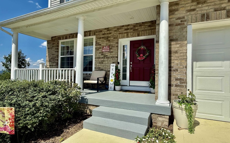 48 Manor Drive, Fairmont, West Virginia 26554, 4 Bedrooms Bedrooms, 9 Rooms Rooms,3 BathroomsBathrooms,Single Family Detached,For Sale,Manor,10160993