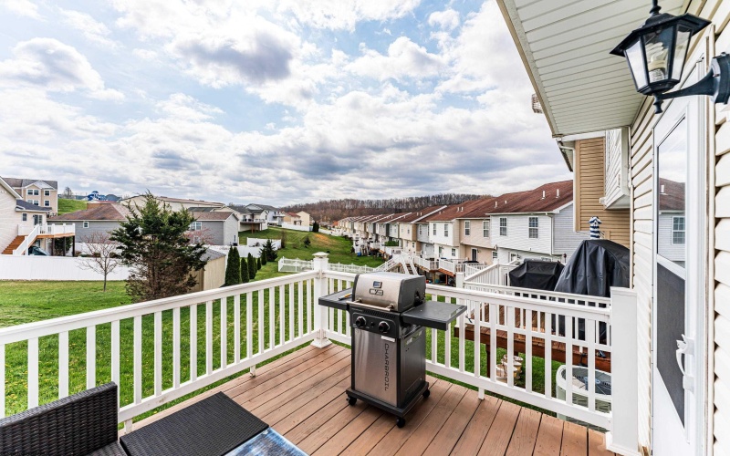 152 Eagle Drive, Maidsville, West Virginia 26541, 3 Bedrooms Bedrooms, 6 Rooms Rooms,1 BathroomBathrooms,Single Family Attached,For Sale,Eagle,10164099 152 Eagle Drive, Maidsville, West Virginia 26541, 3 Bedrooms Bedrooms, 6 Rooms Rooms,1 BathroomBathrooms,Single Family Attached,For Sale,Eagle,10164099