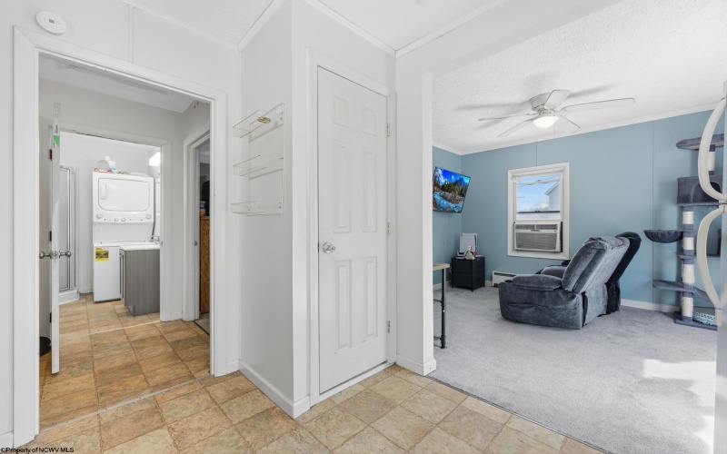 109 Tower Lane, Westover, West Virginia 26501, ,Multi-unit/income,For Sale,Tower,10164104 109 Tower Lane, Westover, West Virginia 26501, ,Multi-unit/income,For Sale,Tower,10164104