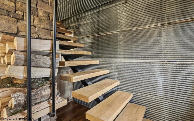 54 Cabin Mountain Road, Davis, West Virginia 26260, 3 Bedrooms Bedrooms, 6 Rooms Rooms,2 BathroomsBathrooms,Single Family Detached,For Sale,Cabin Mountain,10164118