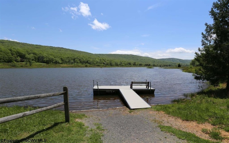54 Cabin Mountain Road, Davis, West Virginia 26260, 3 Bedrooms Bedrooms, 6 Rooms Rooms,2 BathroomsBathrooms,Single Family Detached,For Sale,Cabin Mountain,10164118