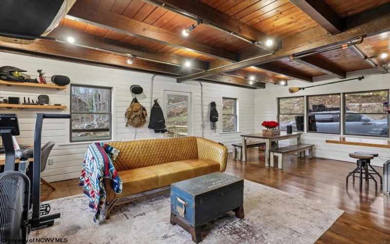 54 Cabin Mountain Road, Davis, West Virginia 26260, 3 Bedrooms Bedrooms, 6 Rooms Rooms,2 BathroomsBathrooms,Single Family Detached,For Sale,Cabin Mountain,10164118