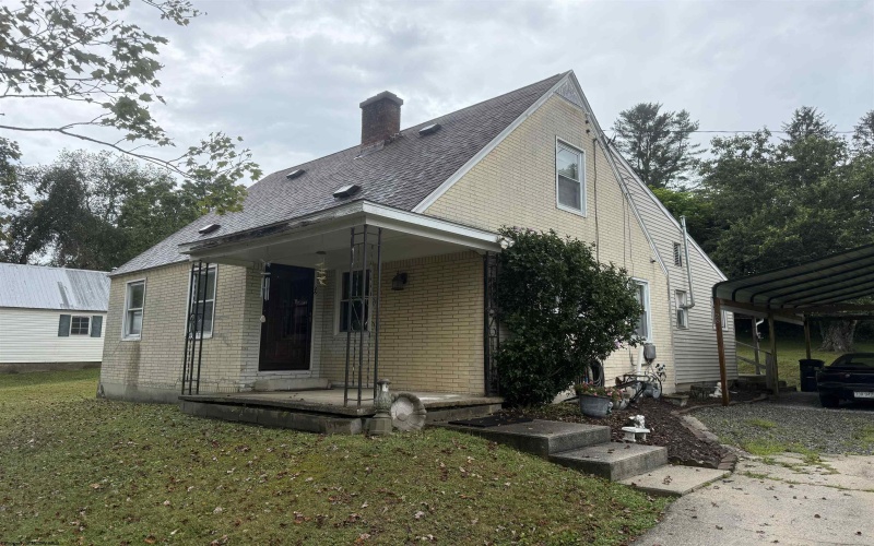 26 Browning Lane, Valley Bend, West Virginia 26293, 3 Bedrooms Bedrooms, 8 Rooms Rooms,2 BathroomsBathrooms,Single Family Detached,For Sale,Browning,10164094 26 Browning Lane, Valley Bend, West Virginia 26293, 3 Bedrooms Bedrooms, 8 Rooms Rooms,2 BathroomsBathrooms,Single Family Detached,For Sale,Browning,10164094