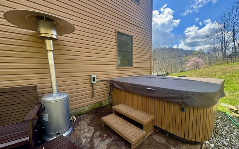 672 Buffalo Brink Road, Mannington, West Virginia 26582, 3 Bedrooms Bedrooms, 9 Rooms Rooms,2 BathroomsBathrooms,Single Family Detached,For Sale,Buffalo Brink,10164100 672 Buffalo Brink Road, Mannington, West Virginia 26582, 3 Bedrooms Bedrooms, 9 Rooms Rooms,2 BathroomsBathrooms,Single Family Detached,For Sale,Buffalo Brink,10164100