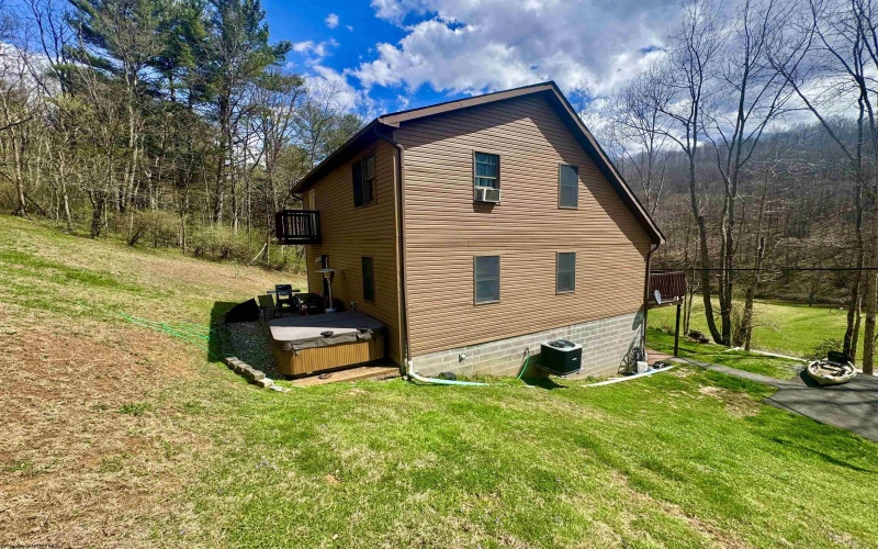 672 Buffalo Brink Road, Mannington, West Virginia 26582, 3 Bedrooms Bedrooms, 9 Rooms Rooms,2 BathroomsBathrooms,Single Family Detached,For Sale,Buffalo Brink,10164100 672 Buffalo Brink Road, Mannington, West Virginia 26582, 3 Bedrooms Bedrooms, 9 Rooms Rooms,2 BathroomsBathrooms,Single Family Detached,For Sale,Buffalo Brink,10164100