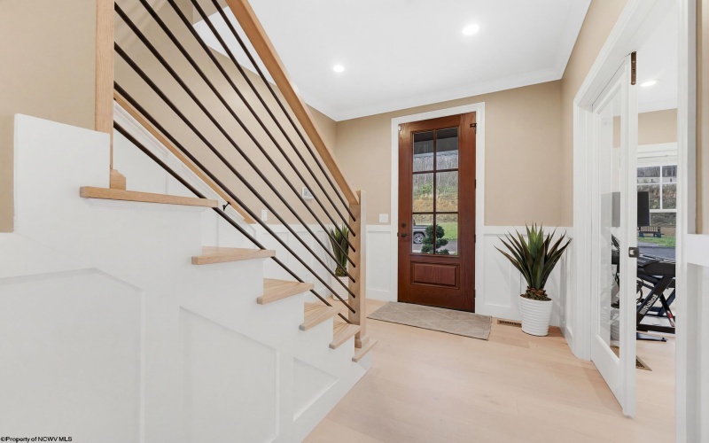 206 Farm Brook Lane, Morgantown, West Virginia 26505, 5 Bedrooms Bedrooms, 9 Rooms Rooms,3 BathroomsBathrooms,Single Family Detached,For Sale,Farm Brook,10164103