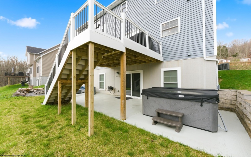 206 Farm Brook Lane, Morgantown, West Virginia 26505, 5 Bedrooms Bedrooms, 9 Rooms Rooms,3 BathroomsBathrooms,Single Family Detached,For Sale,Farm Brook,10164103