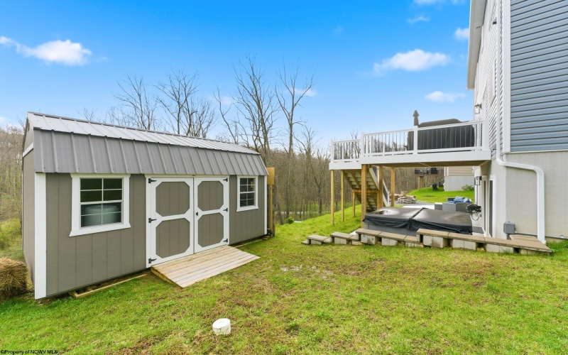 206 Farm Brook Lane, Morgantown, West Virginia 26505, 5 Bedrooms Bedrooms, 9 Rooms Rooms,3 BathroomsBathrooms,Single Family Detached,For Sale,Farm Brook,10164103