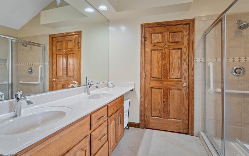 2040 Georgian Lane, Morgantown, West Virginia 26508, 3 Bedrooms Bedrooms, 6 Rooms Rooms,2 BathroomsBathrooms,Single Family Detached,For Sale,Georgian,10164110 2040 Georgian Lane, Morgantown, West Virginia 26508, 3 Bedrooms Bedrooms, 6 Rooms Rooms,2 BathroomsBathrooms,Single Family Detached,For Sale,Georgian,10164110