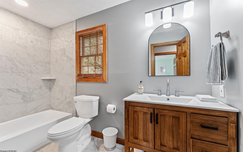 2040 Georgian Lane, Morgantown, West Virginia 26508, 3 Bedrooms Bedrooms, 6 Rooms Rooms,2 BathroomsBathrooms,Single Family Detached,For Sale,Georgian,10164110 2040 Georgian Lane, Morgantown, West Virginia 26508, 3 Bedrooms Bedrooms, 6 Rooms Rooms,2 BathroomsBathrooms,Single Family Detached,For Sale,Georgian,10164110