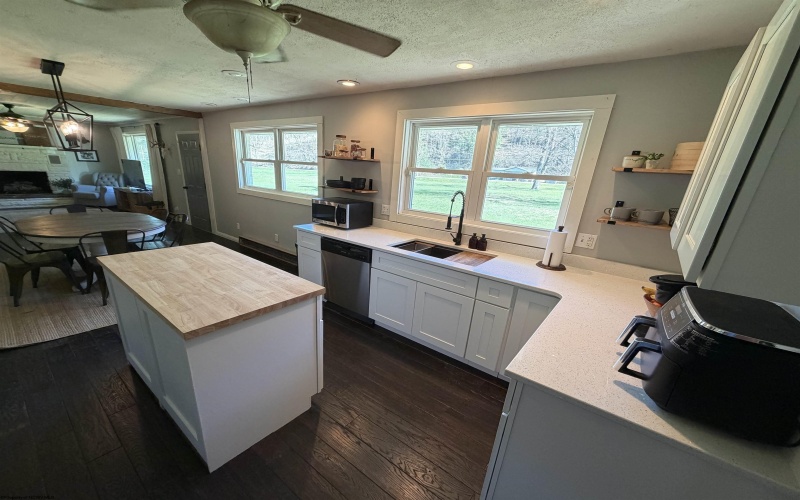 2310 Staunton Parkersburg Turnpike, Huttonsville, West Virginia 26273, 3 Bedrooms Bedrooms, 9 Rooms Rooms,2 BathroomsBathrooms,Single Family Detached,For Sale,Staunton Parkersburg,10164106 2310 Staunton Parkersburg Turnpike, Huttonsville, West Virginia 26273, 3 Bedrooms Bedrooms, 9 Rooms Rooms,2 BathroomsBathrooms,Single Family Detached,For Sale,Staunton Parkersburg,10164106