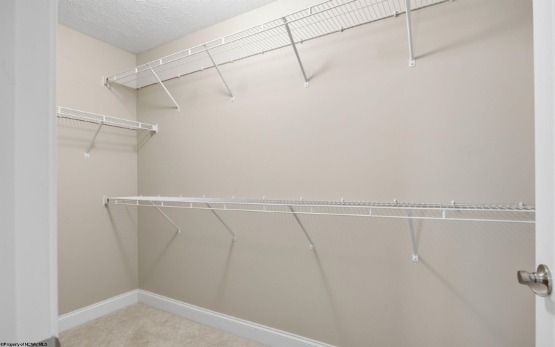 6 Amber Ridge, Morgantown, West Virginia 26508, 3 Bedrooms Bedrooms, 7 Rooms Rooms,2 BathroomsBathrooms,Single Family Detached,For Sale,Amber,10164114 6 Amber Ridge, Morgantown, West Virginia 26508, 3 Bedrooms Bedrooms, 7 Rooms Rooms,2 BathroomsBathrooms,Single Family Detached,For Sale,Amber,10164114