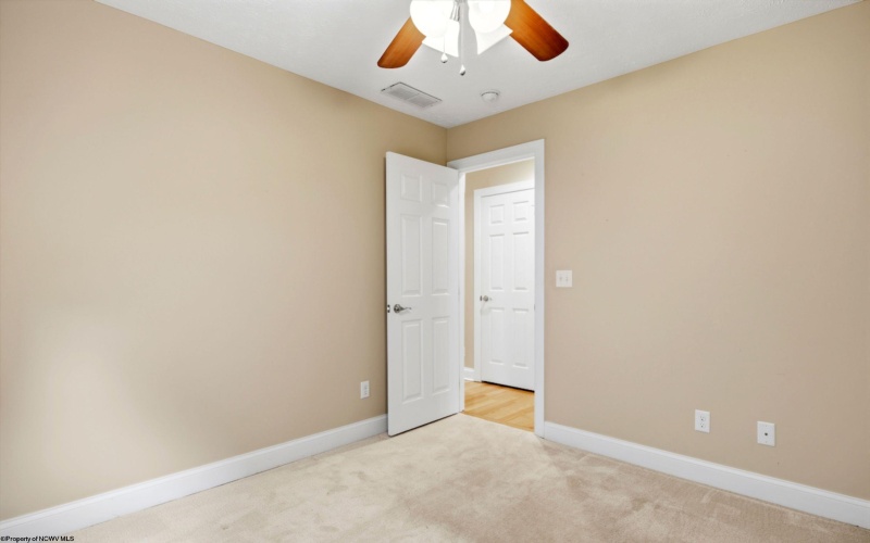 6 Amber Ridge, Morgantown, West Virginia 26508, 3 Bedrooms Bedrooms, 7 Rooms Rooms,2 BathroomsBathrooms,Single Family Detached,For Sale,Amber,10164114 6 Amber Ridge, Morgantown, West Virginia 26508, 3 Bedrooms Bedrooms, 7 Rooms Rooms,2 BathroomsBathrooms,Single Family Detached,For Sale,Amber,10164114