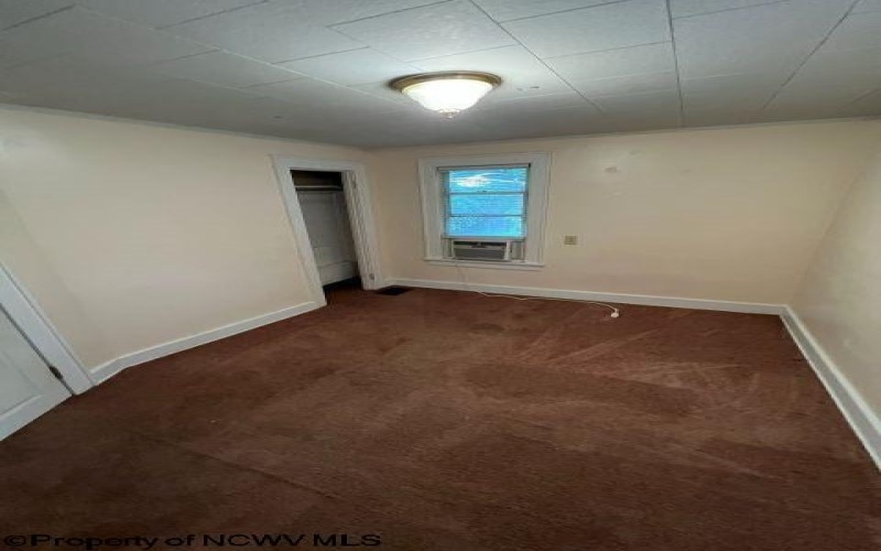 743 Wells Street, Morgantown, West Virginia 26505, 5 Bedrooms Bedrooms, 7 Rooms Rooms,1 BathroomBathrooms,Single Family Detached,For Sale,Wells,10164111 743 Wells Street, Morgantown, West Virginia 26505, 5 Bedrooms Bedrooms, 7 Rooms Rooms,1 BathroomBathrooms,Single Family Detached,For Sale,Wells,10164111