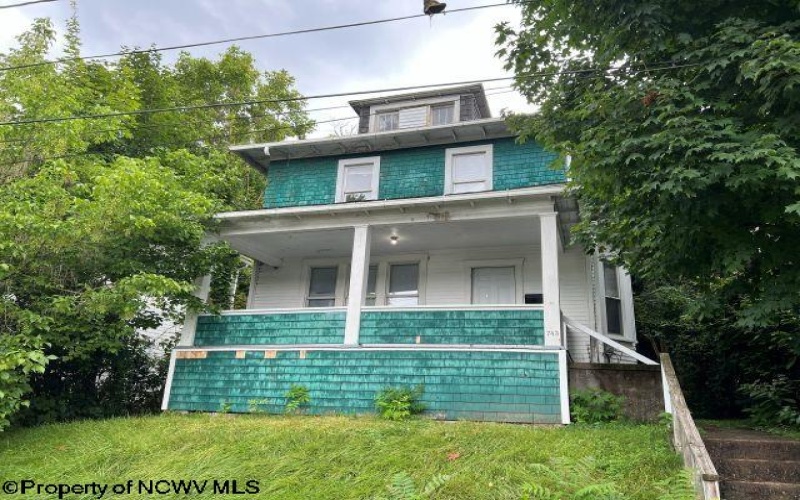 743 Wells Street, Morgantown, West Virginia 26505, 5 Bedrooms Bedrooms, 7 Rooms Rooms,1 BathroomBathrooms,Single Family Detached,For Sale,Wells,10164111 743 Wells Street, Morgantown, West Virginia 26505, 5 Bedrooms Bedrooms, 7 Rooms Rooms,1 BathroomBathrooms,Single Family Detached,For Sale,Wells,10164111