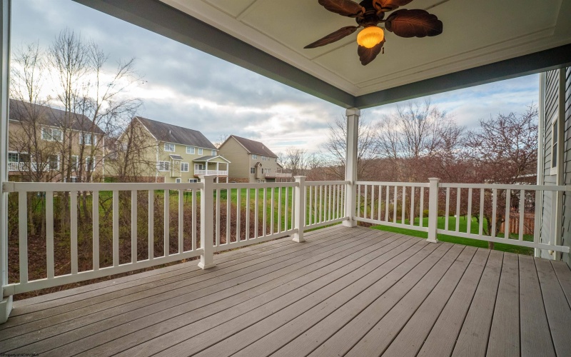 407 Harwich Circle, Morgantown, West Virginia 26508, 4 Bedrooms Bedrooms, 10 Rooms Rooms,3 BathroomsBathrooms,Single Family Detached,For Sale,Harwich,10164108