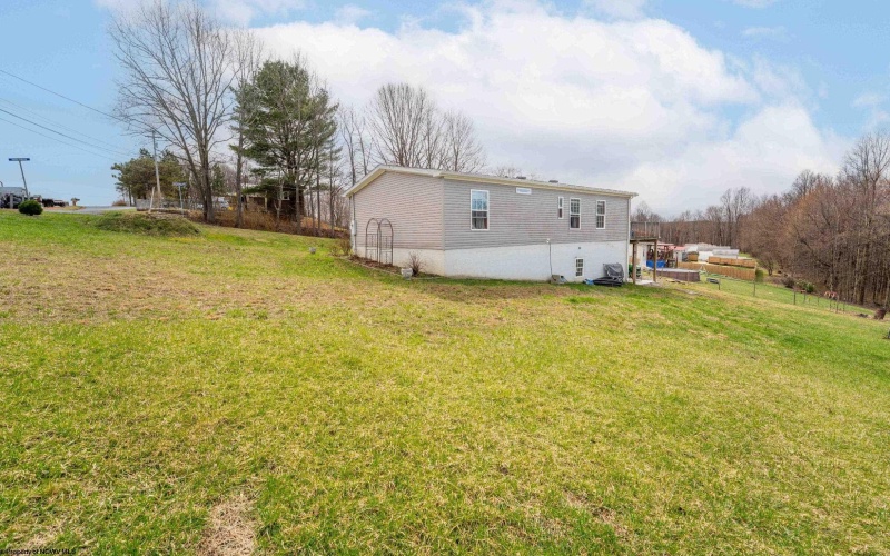 24 Faith Avenue, Masontown, West Virginia 26542, 3 Bedrooms Bedrooms, 5 Rooms Rooms,2 BathroomsBathrooms,Single Family Detached,For Sale,Faith,10164113 24 Faith Avenue, Masontown, West Virginia 26542, 3 Bedrooms Bedrooms, 5 Rooms Rooms,2 BathroomsBathrooms,Single Family Detached,For Sale,Faith,10164113