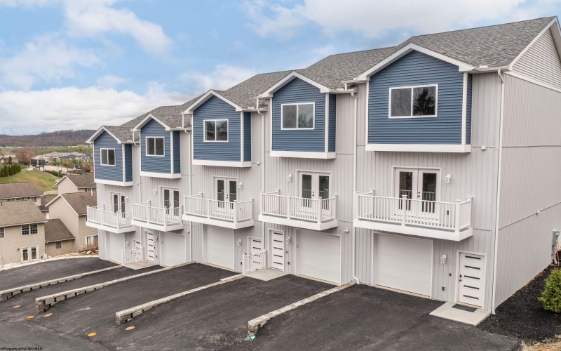 108 Chestnut Grove, Morgantown, West Virginia 26505, 2 Bedrooms Bedrooms, 7 Rooms Rooms,2 BathroomsBathrooms,Single Family Attached,For Sale,Chestnut,10164127 108 Chestnut Grove, Morgantown, West Virginia 26505, 2 Bedrooms Bedrooms, 7 Rooms Rooms,2 BathroomsBathrooms,Single Family Attached,For Sale,Chestnut,10164127