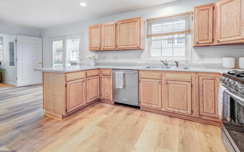 150 Meadowridge Drive, Morgantown, West Virginia 26505, 3 Bedrooms Bedrooms, 7 Rooms Rooms,2 BathroomsBathrooms,Single Family Attached,For Sale,Meadowridge,10164136 150 Meadowridge Drive, Morgantown, West Virginia 26505, 3 Bedrooms Bedrooms, 7 Rooms Rooms,2 BathroomsBathrooms,Single Family Attached,For Sale,Meadowridge,10164136