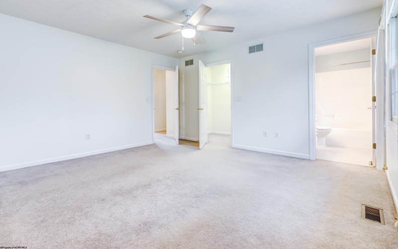 150 Meadowridge Drive, Morgantown, West Virginia 26505, 3 Bedrooms Bedrooms, 7 Rooms Rooms,2 BathroomsBathrooms,Single Family Attached,For Sale,Meadowridge,10164136 150 Meadowridge Drive, Morgantown, West Virginia 26505, 3 Bedrooms Bedrooms, 7 Rooms Rooms,2 BathroomsBathrooms,Single Family Attached,For Sale,Meadowridge,10164136