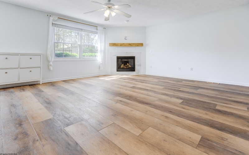 150 Meadowridge Drive, Morgantown, West Virginia 26505, 3 Bedrooms Bedrooms, 7 Rooms Rooms,2 BathroomsBathrooms,Single Family Attached,For Sale,Meadowridge,10164136 150 Meadowridge Drive, Morgantown, West Virginia 26505, 3 Bedrooms Bedrooms, 7 Rooms Rooms,2 BathroomsBathrooms,Single Family Attached,For Sale,Meadowridge,10164136