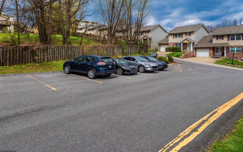 150 Meadowridge Drive, Morgantown, West Virginia 26505, 3 Bedrooms Bedrooms, 7 Rooms Rooms,2 BathroomsBathrooms,Single Family Attached,For Sale,Meadowridge,10164136 150 Meadowridge Drive, Morgantown, West Virginia 26505, 3 Bedrooms Bedrooms, 7 Rooms Rooms,2 BathroomsBathrooms,Single Family Attached,For Sale,Meadowridge,10164136