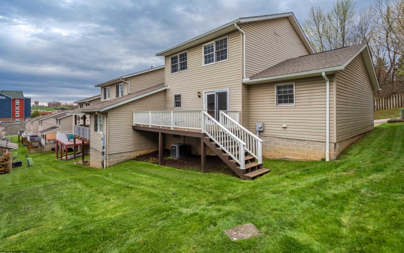 150 Meadowridge Drive, Morgantown, West Virginia 26505, 3 Bedrooms Bedrooms, 7 Rooms Rooms,2 BathroomsBathrooms,Single Family Attached,For Sale,Meadowridge,10164136 150 Meadowridge Drive, Morgantown, West Virginia 26505, 3 Bedrooms Bedrooms, 7 Rooms Rooms,2 BathroomsBathrooms,Single Family Attached,For Sale,Meadowridge,10164136