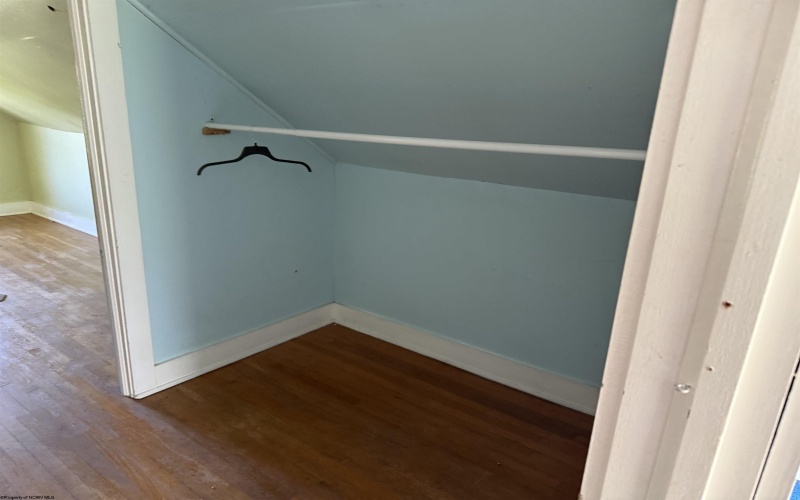 605 Sheridan Street, Glenville, West Virginia 26351, 4 Bedrooms Bedrooms, 8 Rooms Rooms,1 BathroomBathrooms,Single Family Detached,For Sale,Sheridan,10164133