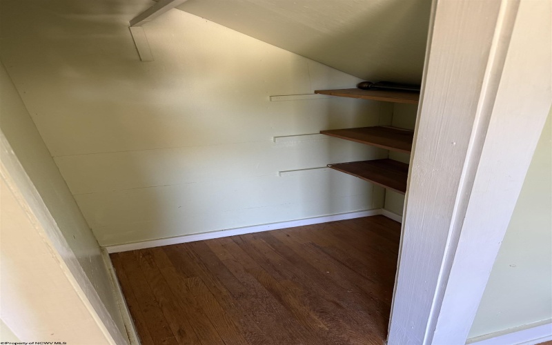 605 Sheridan Street, Glenville, West Virginia 26351, 4 Bedrooms Bedrooms, 8 Rooms Rooms,1 BathroomBathrooms,Single Family Detached,For Sale,Sheridan,10164133