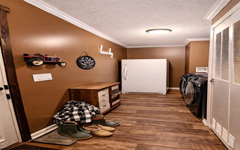 84 Thorne Drive, Fairmont, West Virginia 26588, 3 Bedrooms Bedrooms, 7 Rooms Rooms,2 BathroomsBathrooms,Single Family Detached,For Sale,Thorne,10164132 84 Thorne Drive, Fairmont, West Virginia 26588, 3 Bedrooms Bedrooms, 7 Rooms Rooms,2 BathroomsBathrooms,Single Family Detached,For Sale,Thorne,10164132