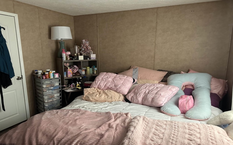 98 Mount Street, Mount Clare, West Virginia 26408, 3 Bedrooms Bedrooms, 7 Rooms Rooms,2 BathroomsBathrooms,Single Family Detached,For Sale,Mount,10164126 98 Mount Street, Mount Clare, West Virginia 26408, 3 Bedrooms Bedrooms, 7 Rooms Rooms,2 BathroomsBathrooms,Single Family Detached,For Sale,Mount,10164126