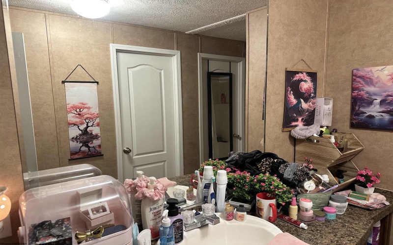 98 Mount Street, Mount Clare, West Virginia 26408, 3 Bedrooms Bedrooms, 7 Rooms Rooms,2 BathroomsBathrooms,Single Family Detached,For Sale,Mount,10164126 98 Mount Street, Mount Clare, West Virginia 26408, 3 Bedrooms Bedrooms, 7 Rooms Rooms,2 BathroomsBathrooms,Single Family Detached,For Sale,Mount,10164126