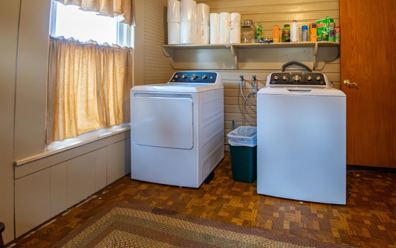 254 Locust Street, Lumberport, West Virginia 26386, 5 Bedrooms Bedrooms, 10 Rooms Rooms,2 BathroomsBathrooms,Single Family Detached,For Sale,Locust,10164131 254 Locust Street, Lumberport, West Virginia 26386, 5 Bedrooms Bedrooms, 10 Rooms Rooms,2 BathroomsBathrooms,Single Family Detached,For Sale,Locust,10164131