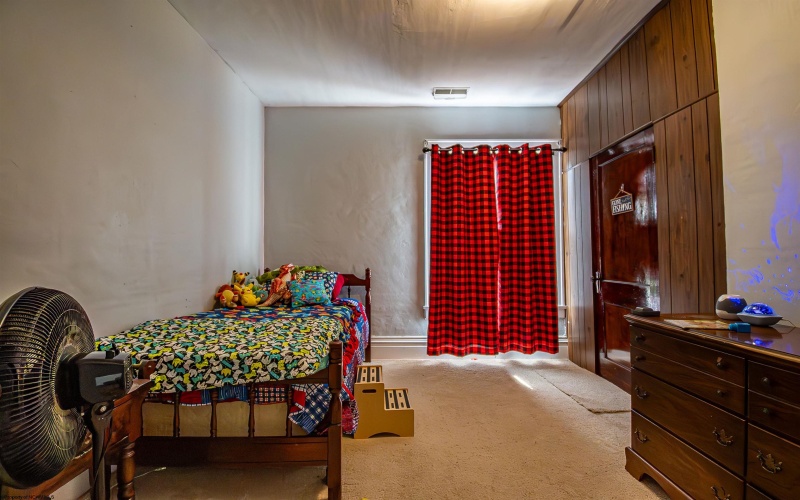 254 Locust Street, Lumberport, West Virginia 26386, 5 Bedrooms Bedrooms, 10 Rooms Rooms,2 BathroomsBathrooms,Single Family Detached,For Sale,Locust,10164131 254 Locust Street, Lumberport, West Virginia 26386, 5 Bedrooms Bedrooms, 10 Rooms Rooms,2 BathroomsBathrooms,Single Family Detached,For Sale,Locust,10164131