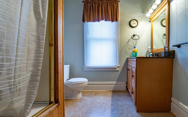 254 Locust Street, Lumberport, West Virginia 26386, 5 Bedrooms Bedrooms, 10 Rooms Rooms,2 BathroomsBathrooms,Single Family Detached,For Sale,Locust,10164131 254 Locust Street, Lumberport, West Virginia 26386, 5 Bedrooms Bedrooms, 10 Rooms Rooms,2 BathroomsBathrooms,Single Family Detached,For Sale,Locust,10164131