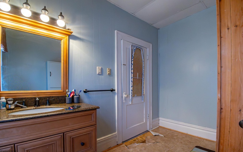 254 Locust Street, Lumberport, West Virginia 26386, 5 Bedrooms Bedrooms, 10 Rooms Rooms,2 BathroomsBathrooms,Single Family Detached,For Sale,Locust,10164131 254 Locust Street, Lumberport, West Virginia 26386, 5 Bedrooms Bedrooms, 10 Rooms Rooms,2 BathroomsBathrooms,Single Family Detached,For Sale,Locust,10164131