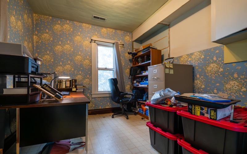 254 Locust Street, Lumberport, West Virginia 26386, 5 Bedrooms Bedrooms, 10 Rooms Rooms,2 BathroomsBathrooms,Single Family Detached,For Sale,Locust,10164131 254 Locust Street, Lumberport, West Virginia 26386, 5 Bedrooms Bedrooms, 10 Rooms Rooms,2 BathroomsBathrooms,Single Family Detached,For Sale,Locust,10164131