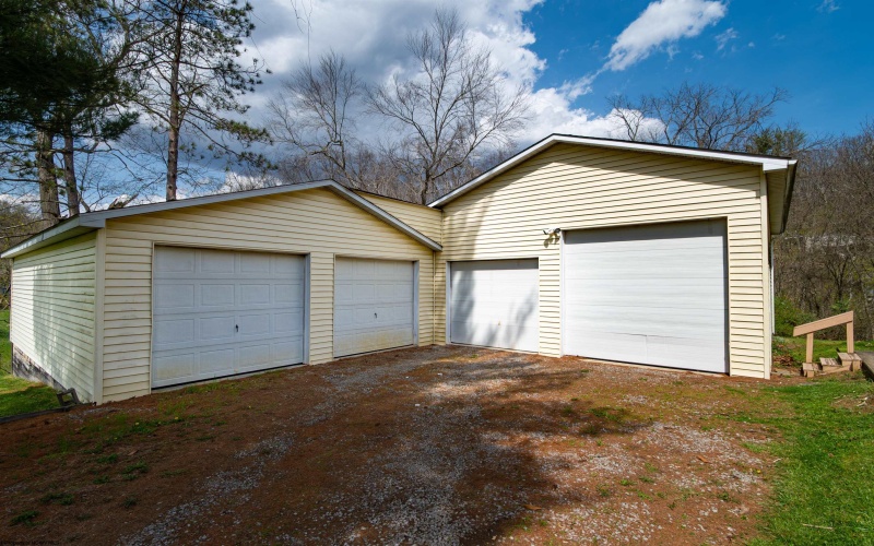 254 Locust Street, Lumberport, West Virginia 26386, 5 Bedrooms Bedrooms, 10 Rooms Rooms,2 BathroomsBathrooms,Single Family Detached,For Sale,Locust,10164131 254 Locust Street, Lumberport, West Virginia 26386, 5 Bedrooms Bedrooms, 10 Rooms Rooms,2 BathroomsBathrooms,Single Family Detached,For Sale,Locust,10164131