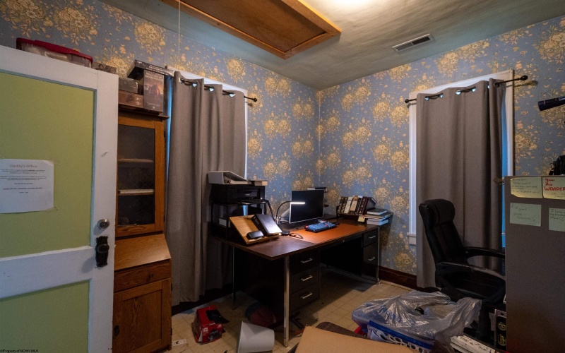 254 Locust Street, Lumberport, West Virginia 26386, 5 Bedrooms Bedrooms, 10 Rooms Rooms,2 BathroomsBathrooms,Single Family Detached,For Sale,Locust,10164131 254 Locust Street, Lumberport, West Virginia 26386, 5 Bedrooms Bedrooms, 10 Rooms Rooms,2 BathroomsBathrooms,Single Family Detached,For Sale,Locust,10164131