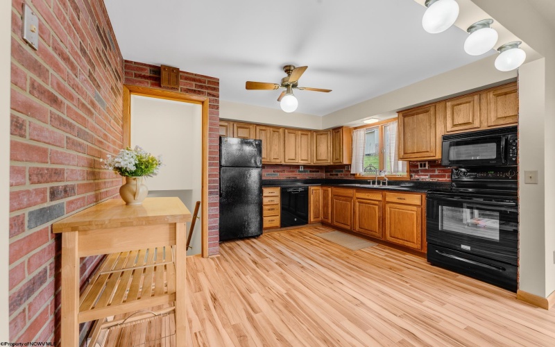 1320 Winona Avenue, Morgantown, West Virginia 26505, 3 Bedrooms Bedrooms, 10 Rooms Rooms,3 BathroomsBathrooms,Single Family Detached,For Sale,Winona,10164124 1320 Winona Avenue, Morgantown, West Virginia 26505, 3 Bedrooms Bedrooms, 10 Rooms Rooms,3 BathroomsBathrooms,Single Family Detached,For Sale,Winona,10164124