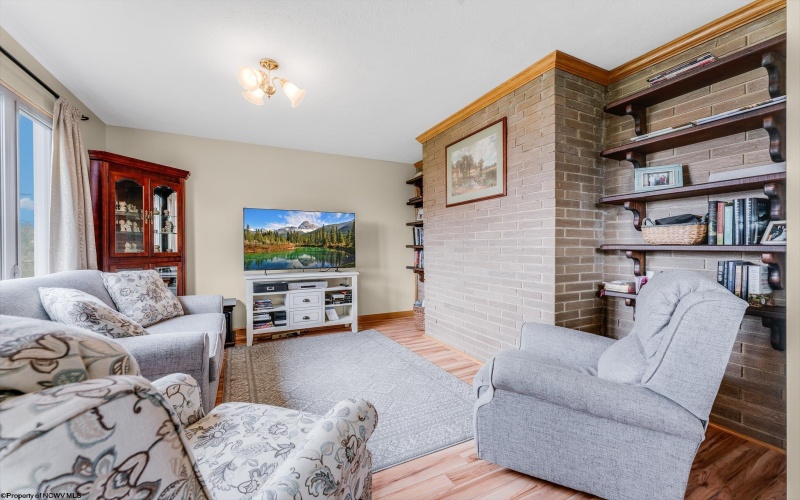 1320 Winona Avenue, Morgantown, West Virginia 26505, 3 Bedrooms Bedrooms, 10 Rooms Rooms,3 BathroomsBathrooms,Single Family Detached,For Sale,Winona,10164124 1320 Winona Avenue, Morgantown, West Virginia 26505, 3 Bedrooms Bedrooms, 10 Rooms Rooms,3 BathroomsBathrooms,Single Family Detached,For Sale,Winona,10164124