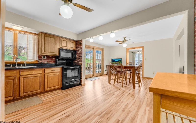 1320 Winona Avenue, Morgantown, West Virginia 26505, 3 Bedrooms Bedrooms, 10 Rooms Rooms,3 BathroomsBathrooms,Single Family Detached,For Sale,Winona,10164124 1320 Winona Avenue, Morgantown, West Virginia 26505, 3 Bedrooms Bedrooms, 10 Rooms Rooms,3 BathroomsBathrooms,Single Family Detached,For Sale,Winona,10164124