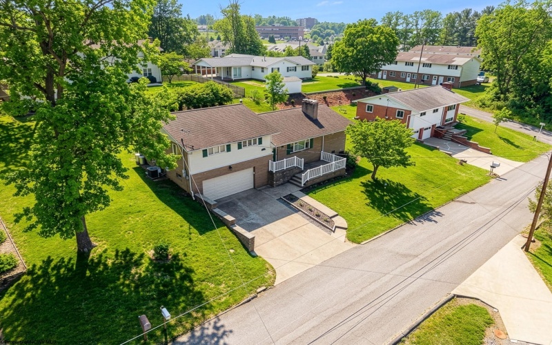 1320 Winona Avenue, Morgantown, West Virginia 26505, 3 Bedrooms Bedrooms, 10 Rooms Rooms,3 BathroomsBathrooms,Single Family Detached,For Sale,Winona,10164124 1320 Winona Avenue, Morgantown, West Virginia 26505, 3 Bedrooms Bedrooms, 10 Rooms Rooms,3 BathroomsBathrooms,Single Family Detached,For Sale,Winona,10164124