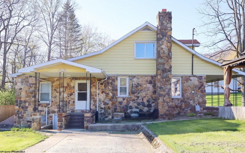 48 Bow Hunter Way, Parsons, West Virginia 26287, 3 Bedrooms Bedrooms, 9 Rooms Rooms,1 BathroomBathrooms,Single Family Detached,For Sale,Bow Hunter,10164137 48 Bow Hunter Way, Parsons, West Virginia 26287, 3 Bedrooms Bedrooms, 9 Rooms Rooms,1 BathroomBathrooms,Single Family Detached,For Sale,Bow Hunter,10164137