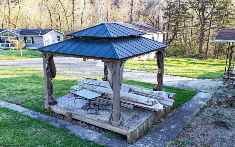 48 Bow Hunter Way, Parsons, West Virginia 26287, 3 Bedrooms Bedrooms, 9 Rooms Rooms,1 BathroomBathrooms,Single Family Detached,For Sale,Bow Hunter,10164137 48 Bow Hunter Way, Parsons, West Virginia 26287, 3 Bedrooms Bedrooms, 9 Rooms Rooms,1 BathroomBathrooms,Single Family Detached,For Sale,Bow Hunter,10164137